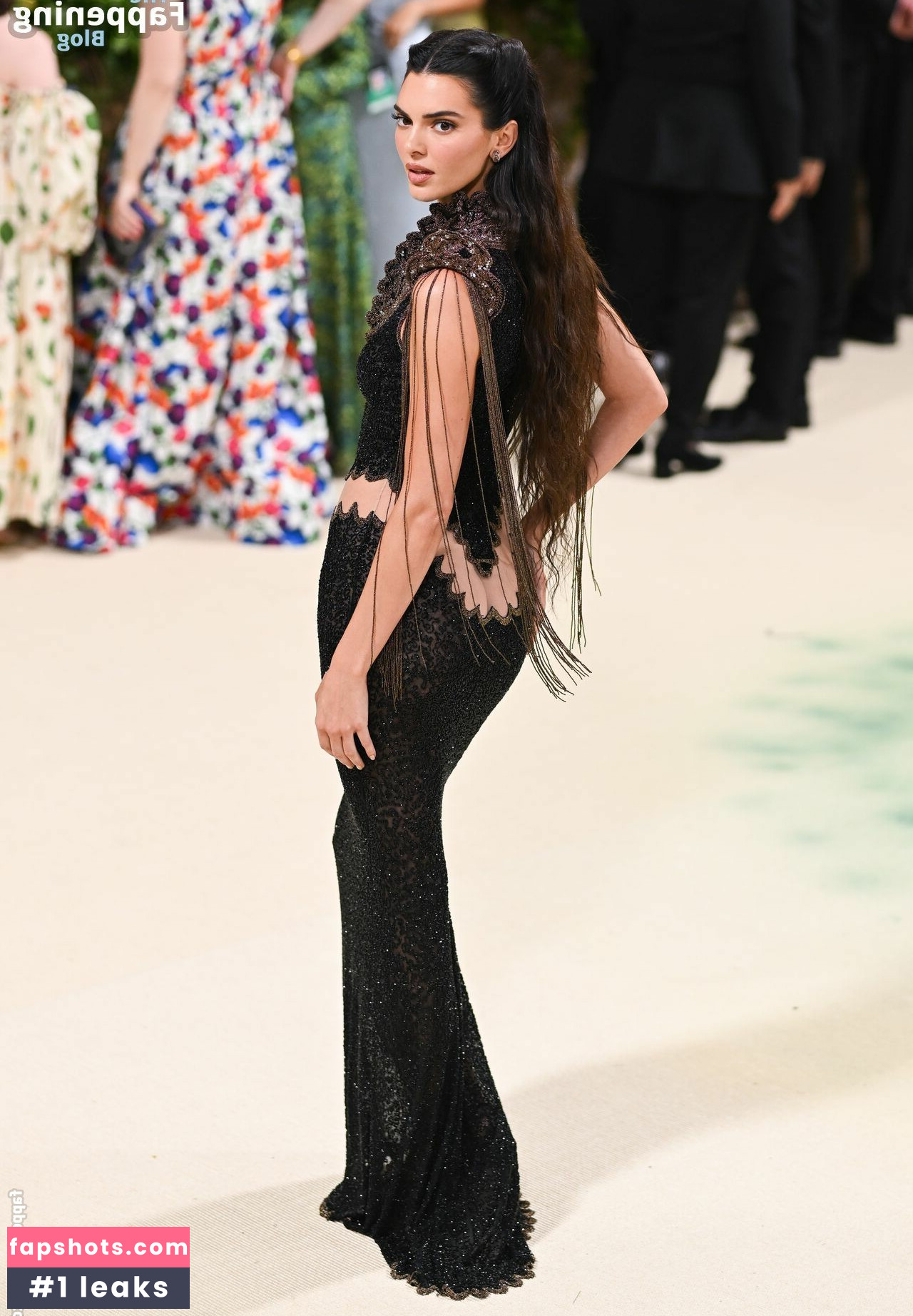 Kendall Jenner Nahé úniky fotek pouze od fanoušků #729 - Fapshots