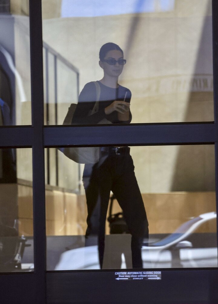 kendall-jenner gallery photo #1099