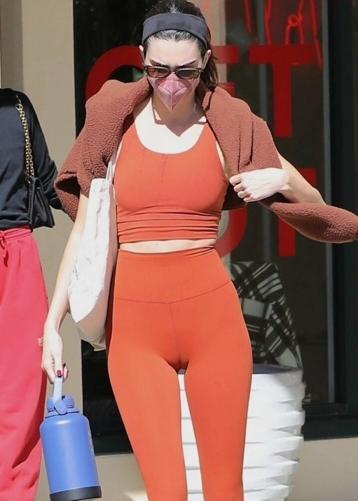 kendall-jenner gallery photo #1592