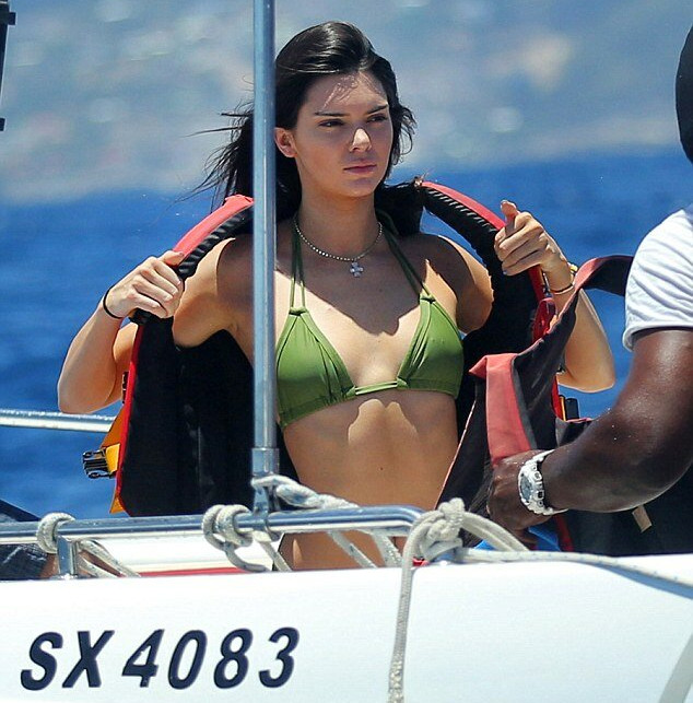 kendall-jenner gallery photo #1724