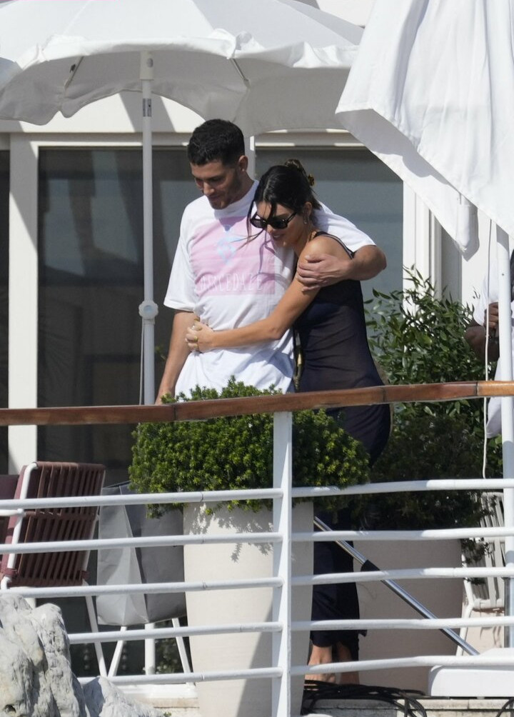 kendall-jenner gallery photo #2078