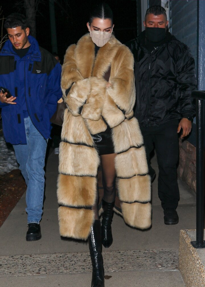 kendall-jenner gallery photo #2963