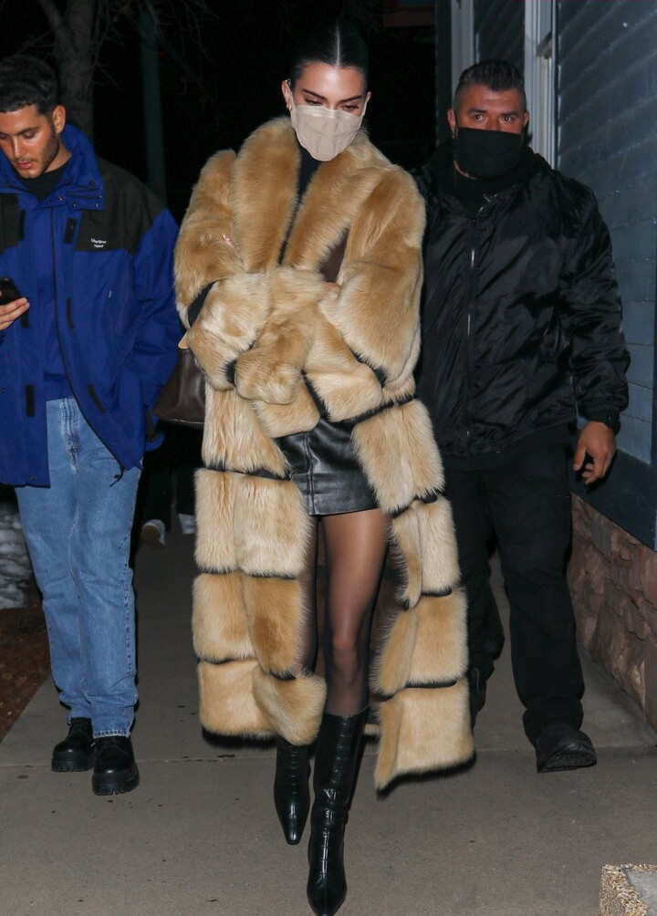 kendall-jenner gallery photo #2964