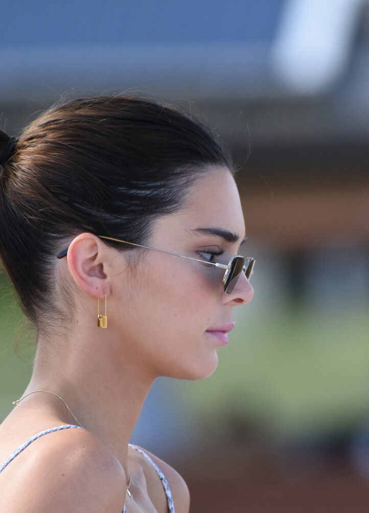 kendall-jenner gallery photo #2989