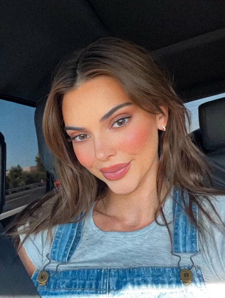 kendall-jenner gallery photo #3077