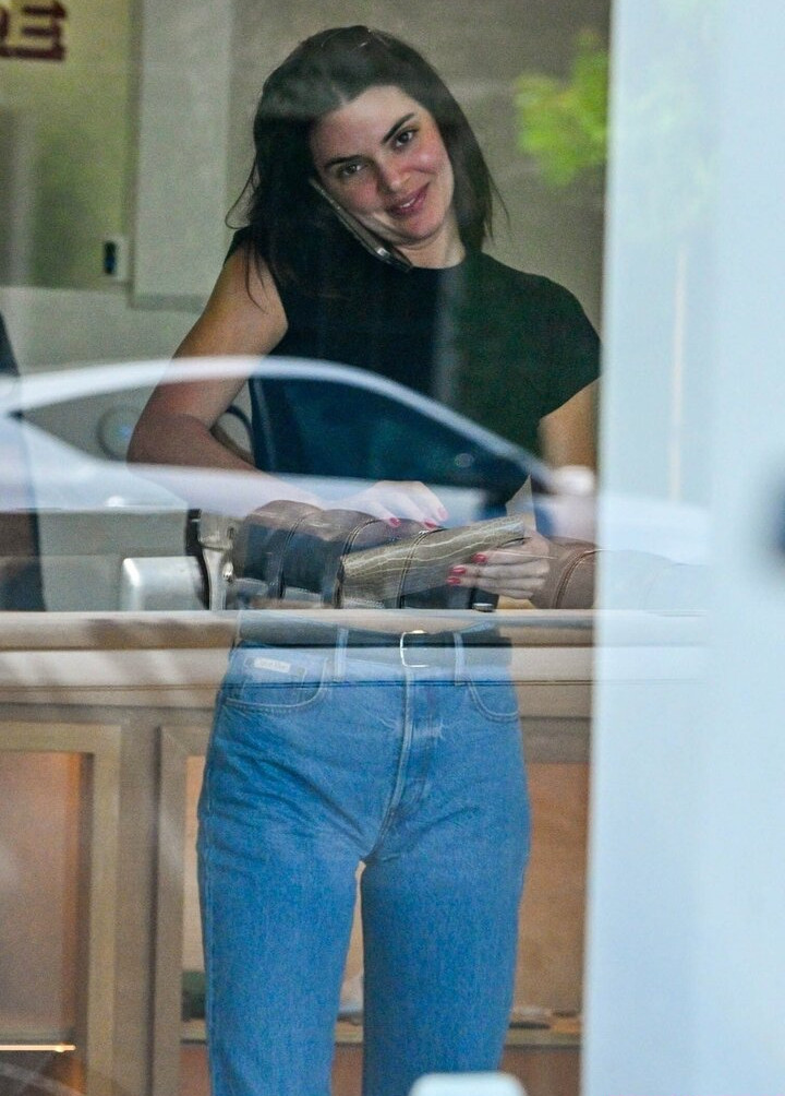 kendall-jenner Nude Leaks OnlyFans Photos #576 - LeakJerk