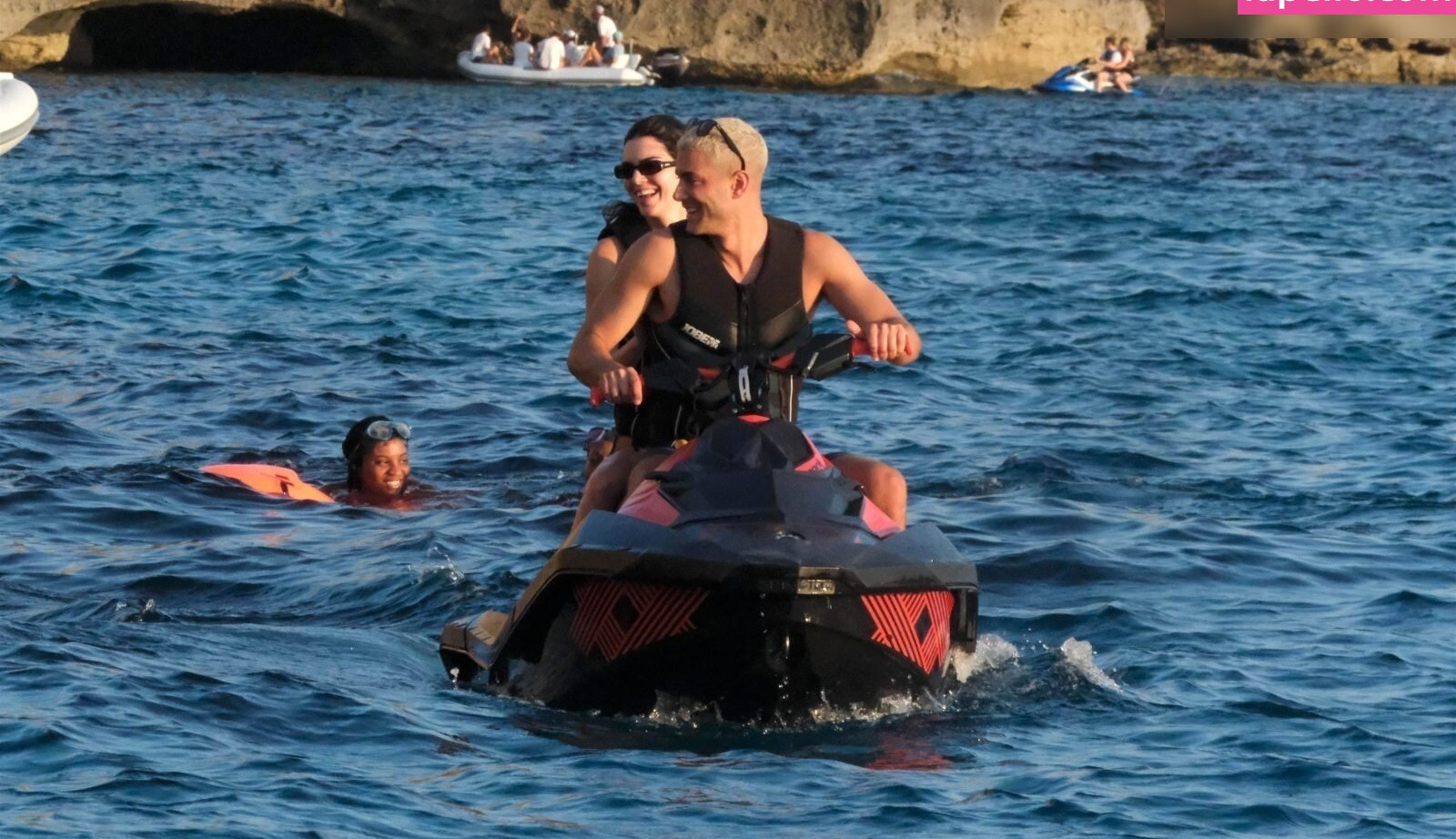 kendall-jenner Nude Leaks OnlyFans Photos #611 - LeakJerk