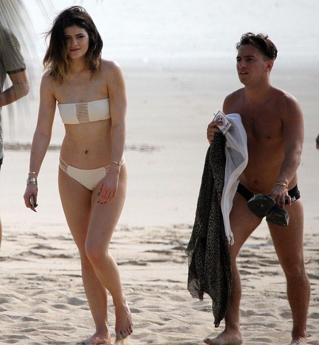 kendall-jenner Nahé úniky fotek pouze od fanoušků #698 - Fapshots