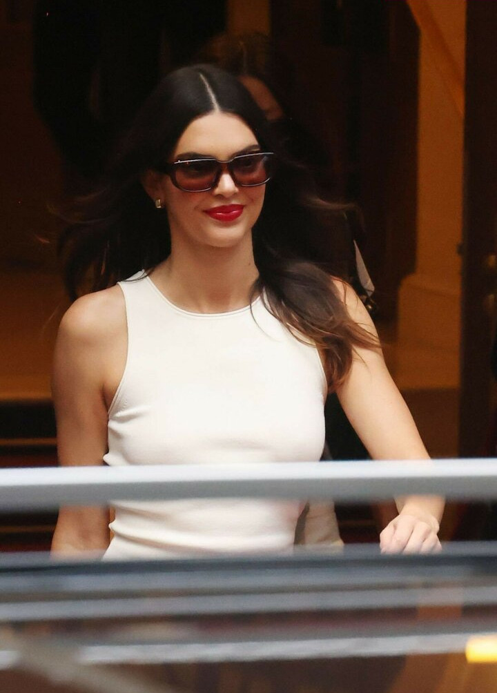 kendall-jenner gallery photo #801