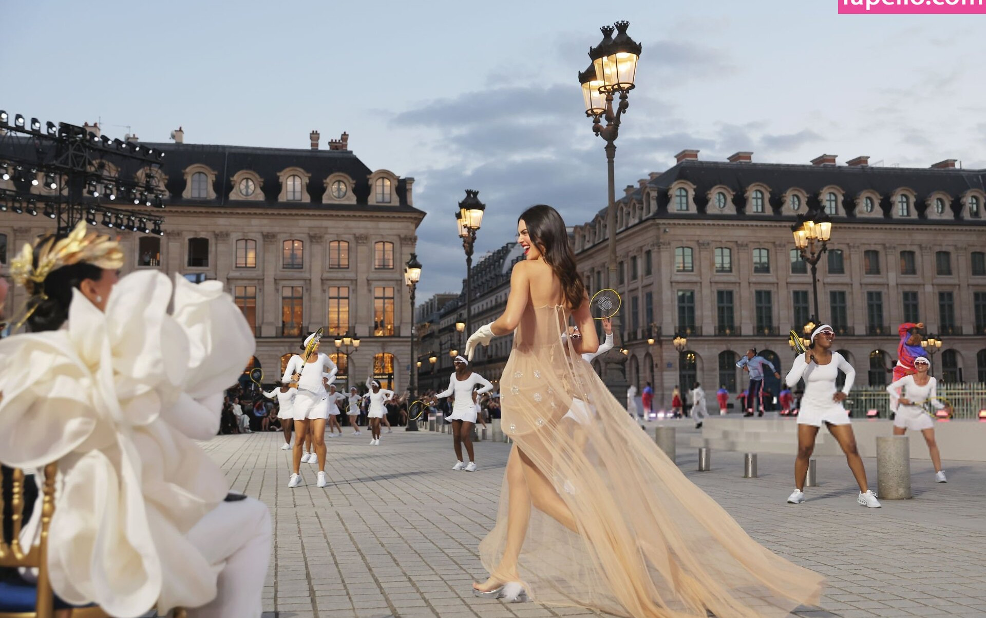 kendall-jenner gallery photo #879