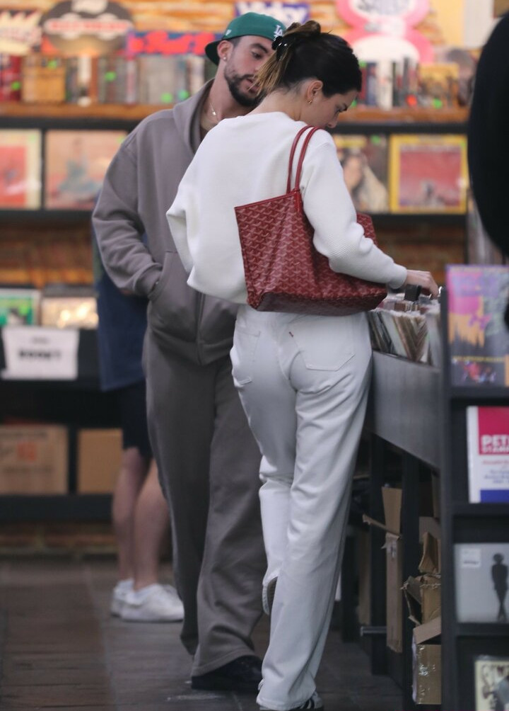 kendall-jenner gallery photo #937