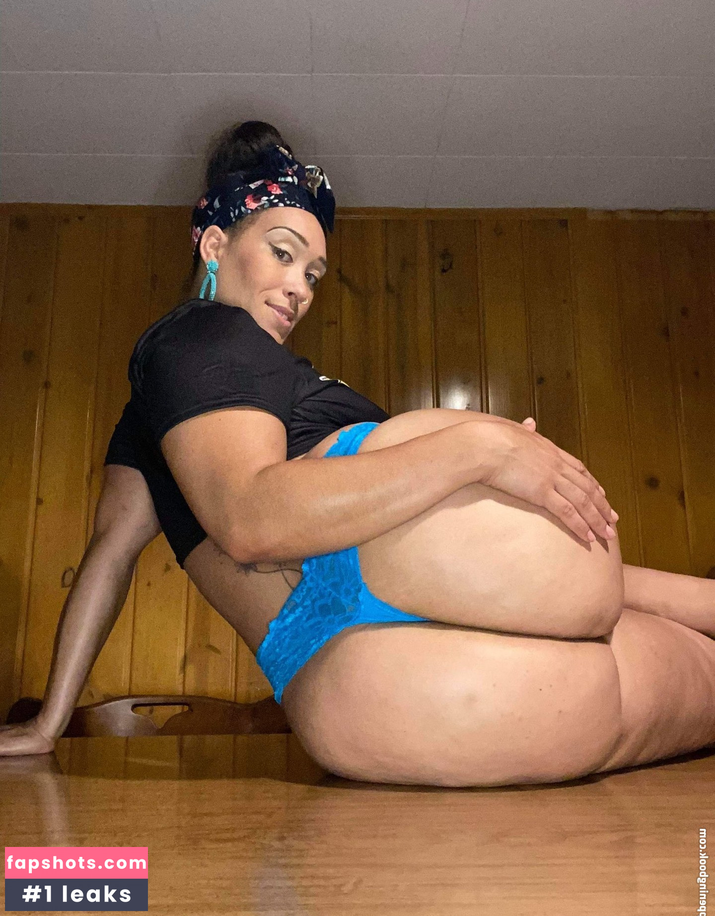 Kendra Kouture gallery photo #13