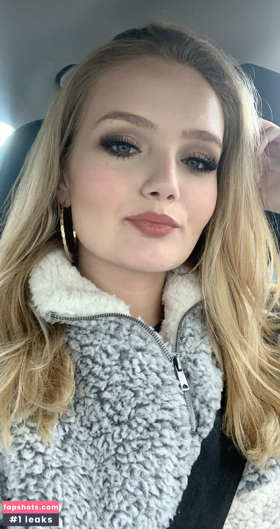 kendra_x gallery photo #3