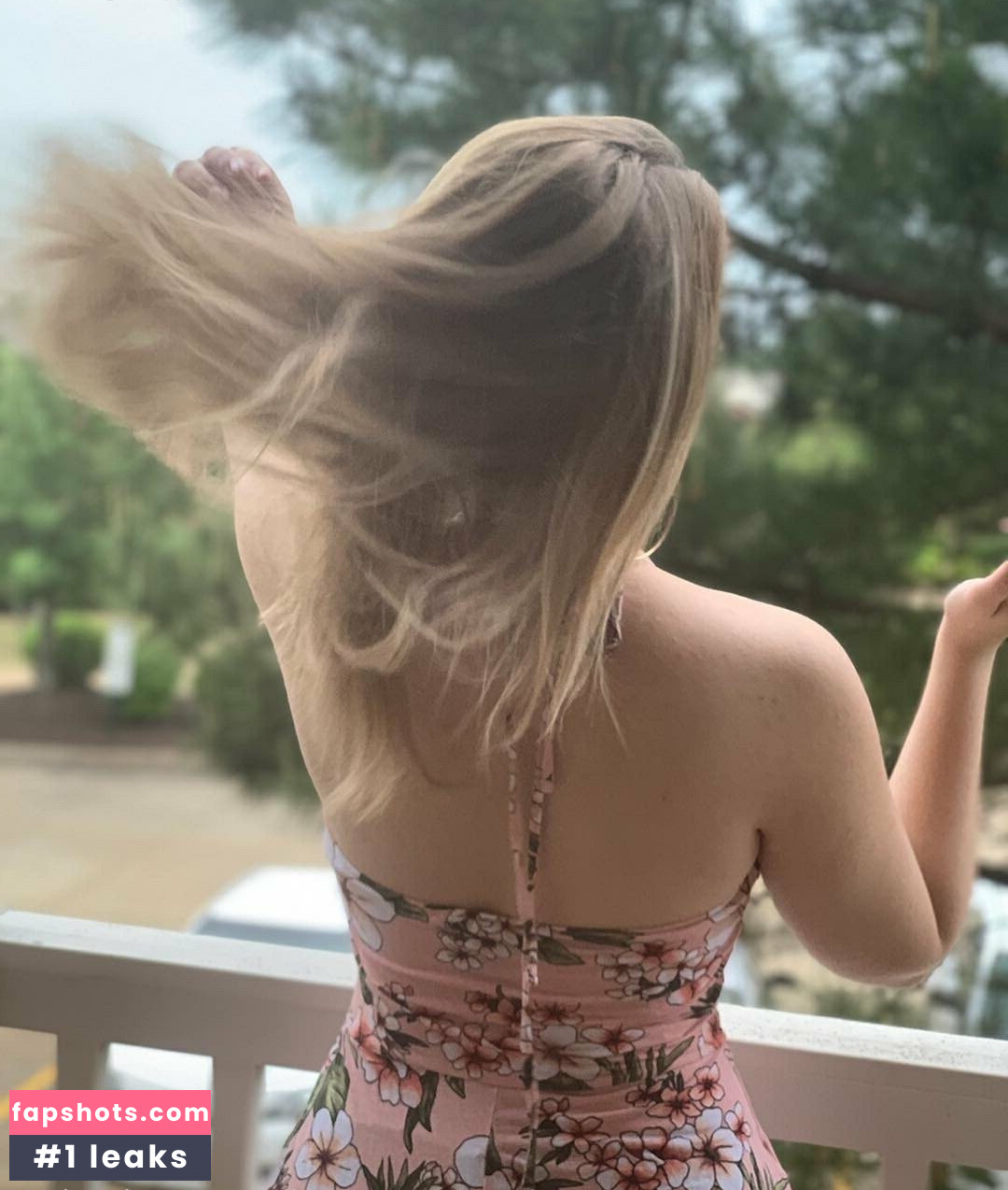 kendra_x gallery photo #37