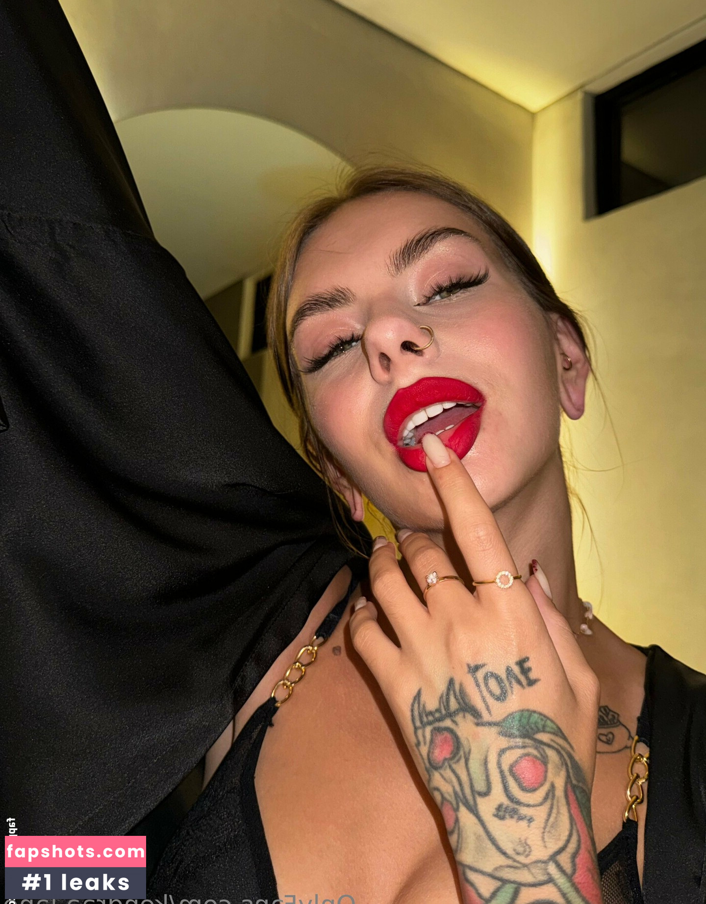 kendraa.lane gallery photo #11