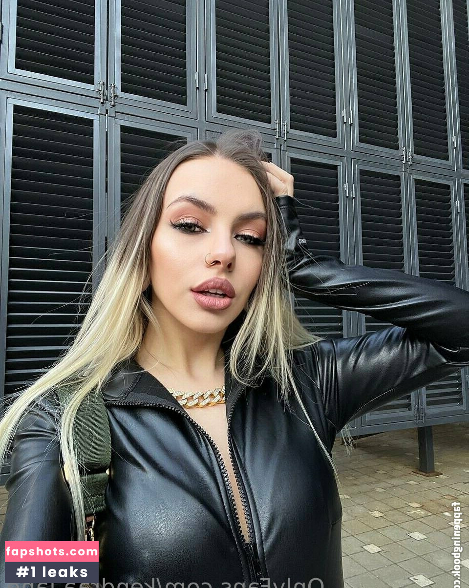 kendraa.lane gallery photo #47