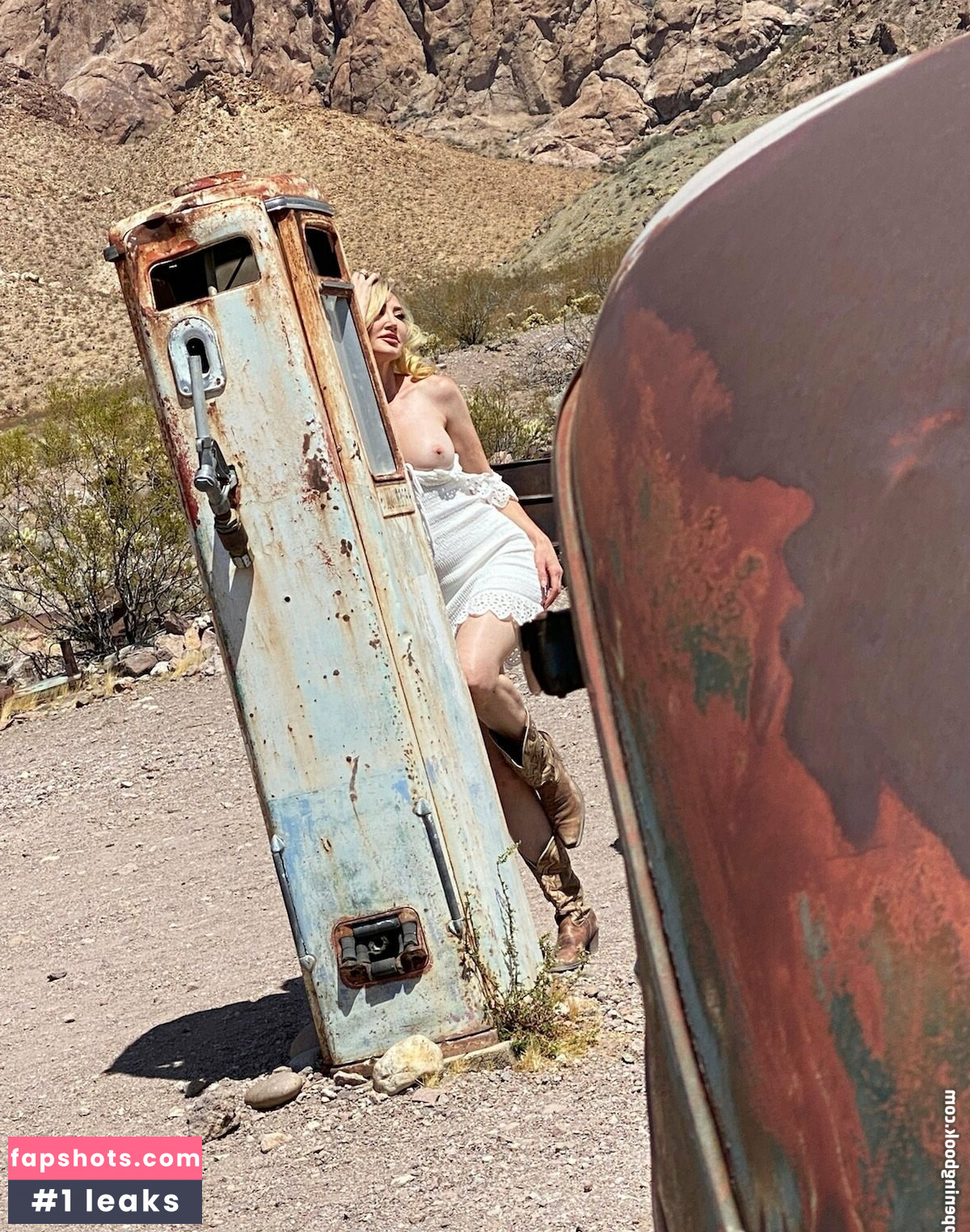 kendrajamesvip gallery photo #36