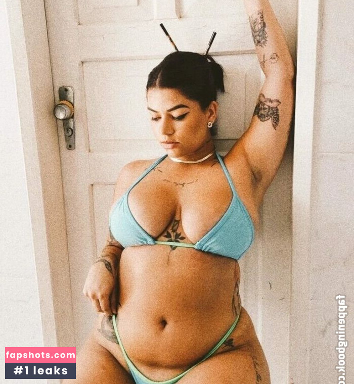 Kenny Raposo nude babe gallery