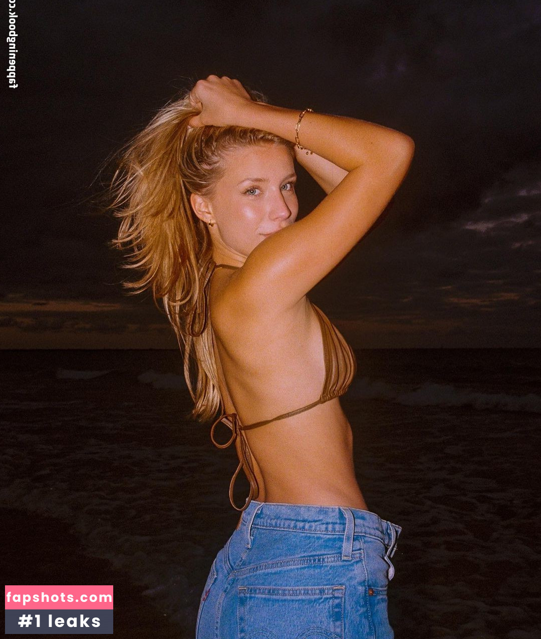 Kenzi Hope gallery photo #4