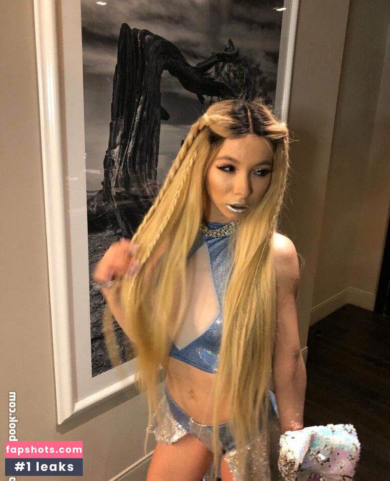 Kenzie Reeves gallery photo #683