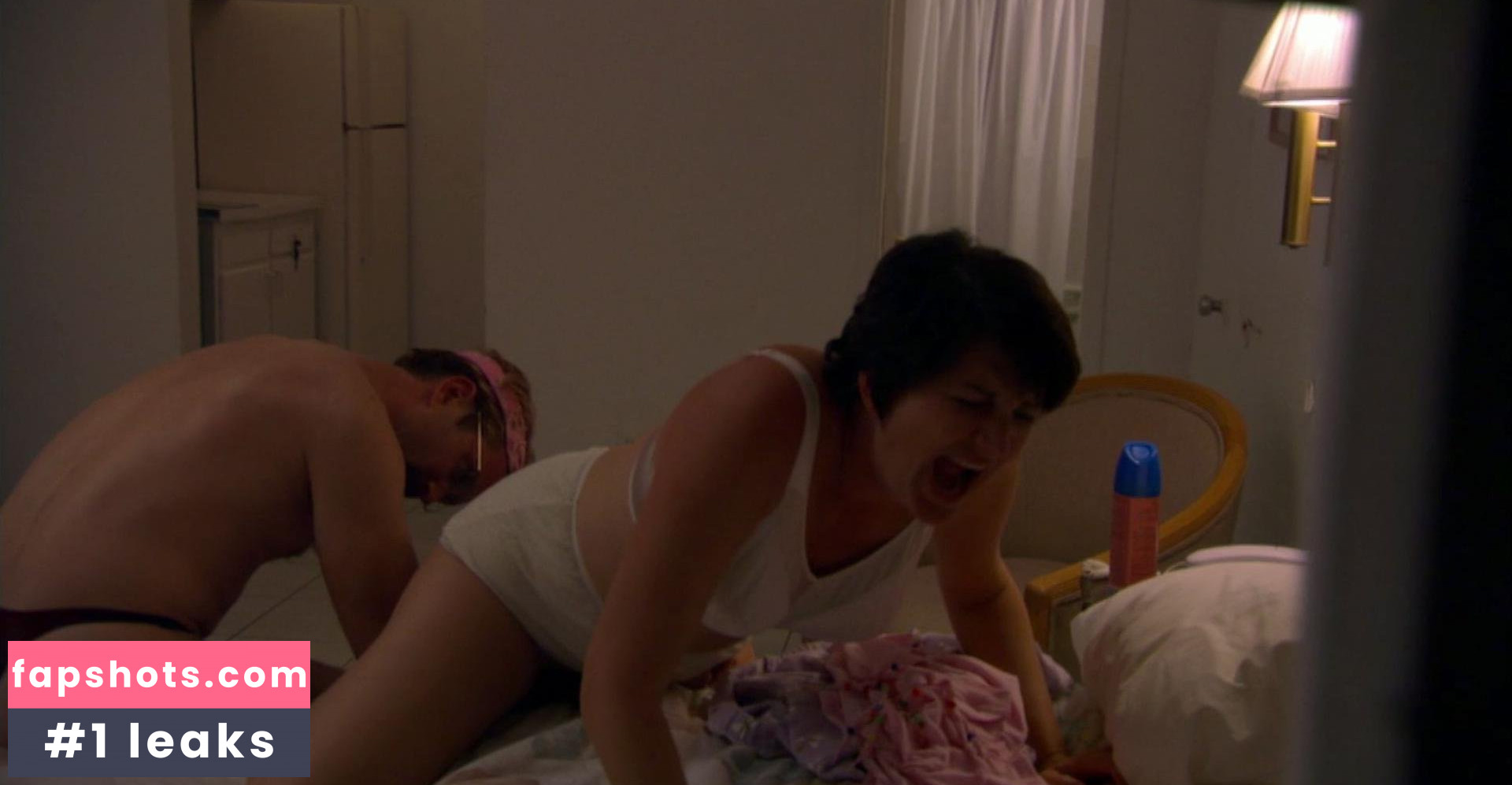 Kerri Kenney gallery photo #5