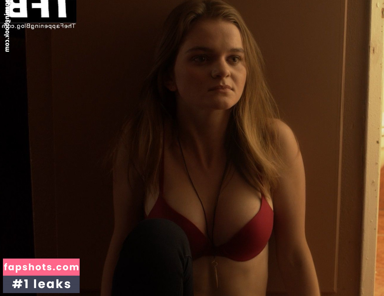 Kerris Dorsey gallery photo #6