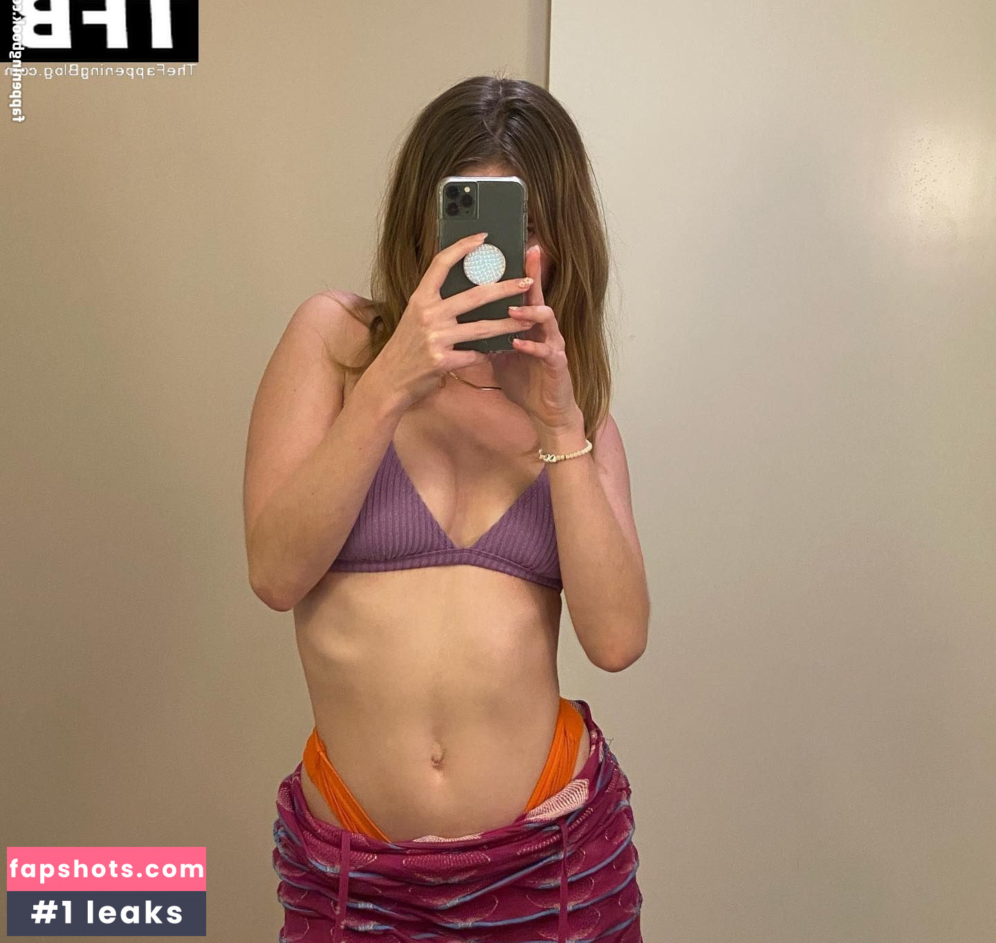 Kerris Dorsey gallery photo #10