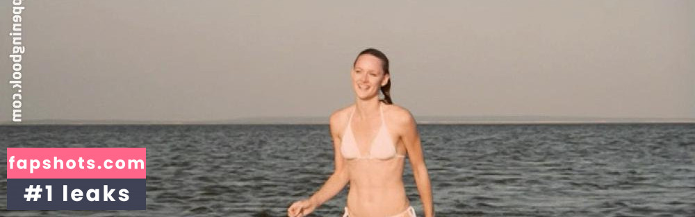 Kerry Bishé gallery photo #16