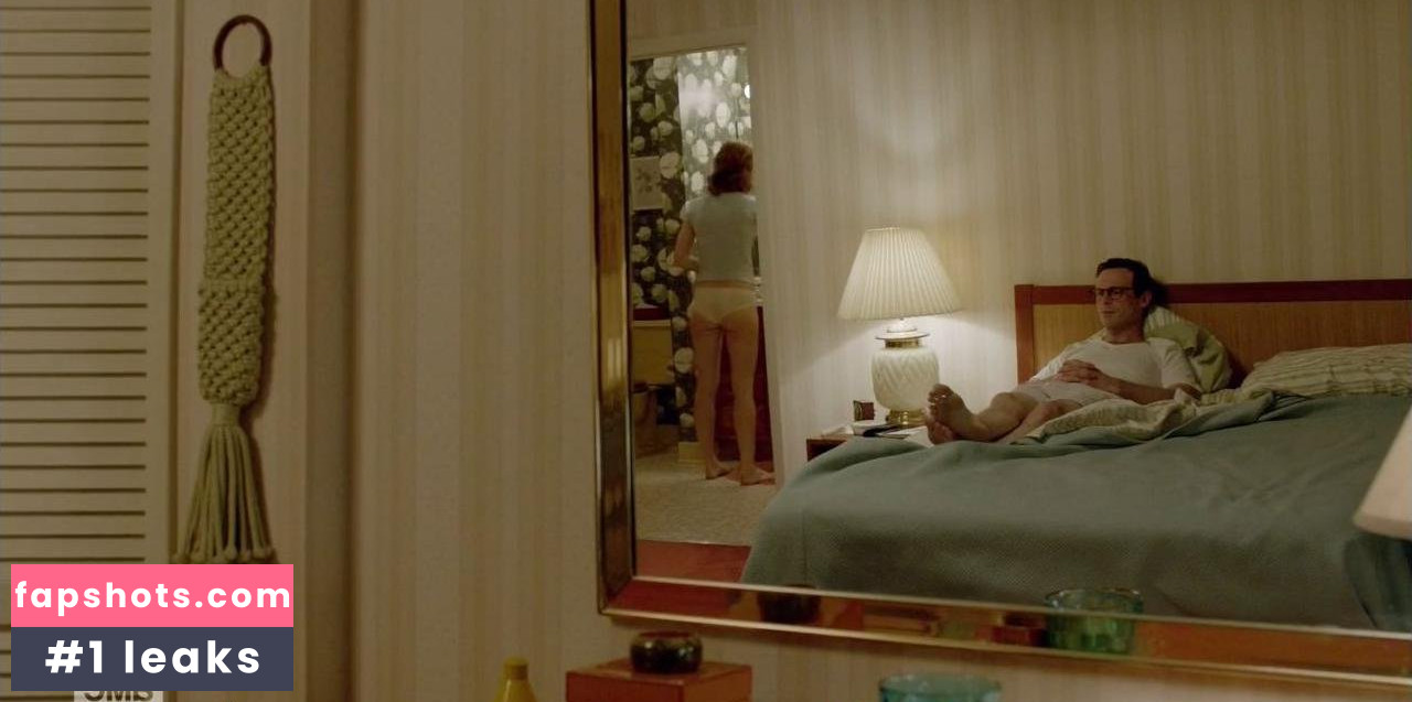 Kerry Bishé gallery photo #21