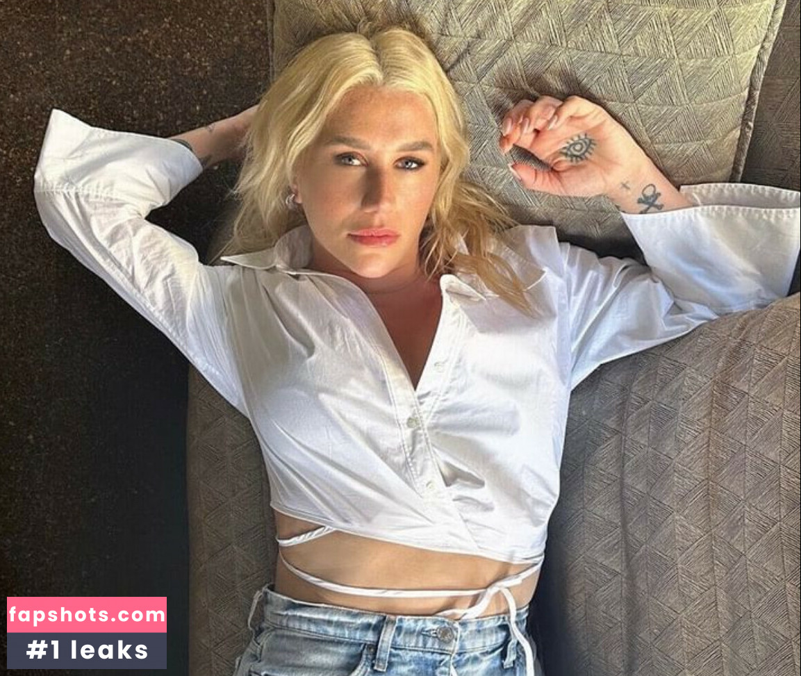 KeshaRose gallery photo #102