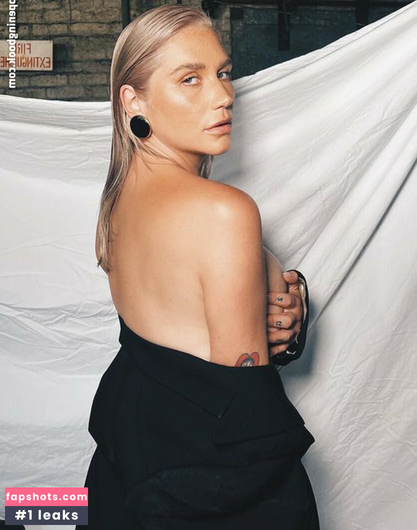 KeshaRose gallery photo #113