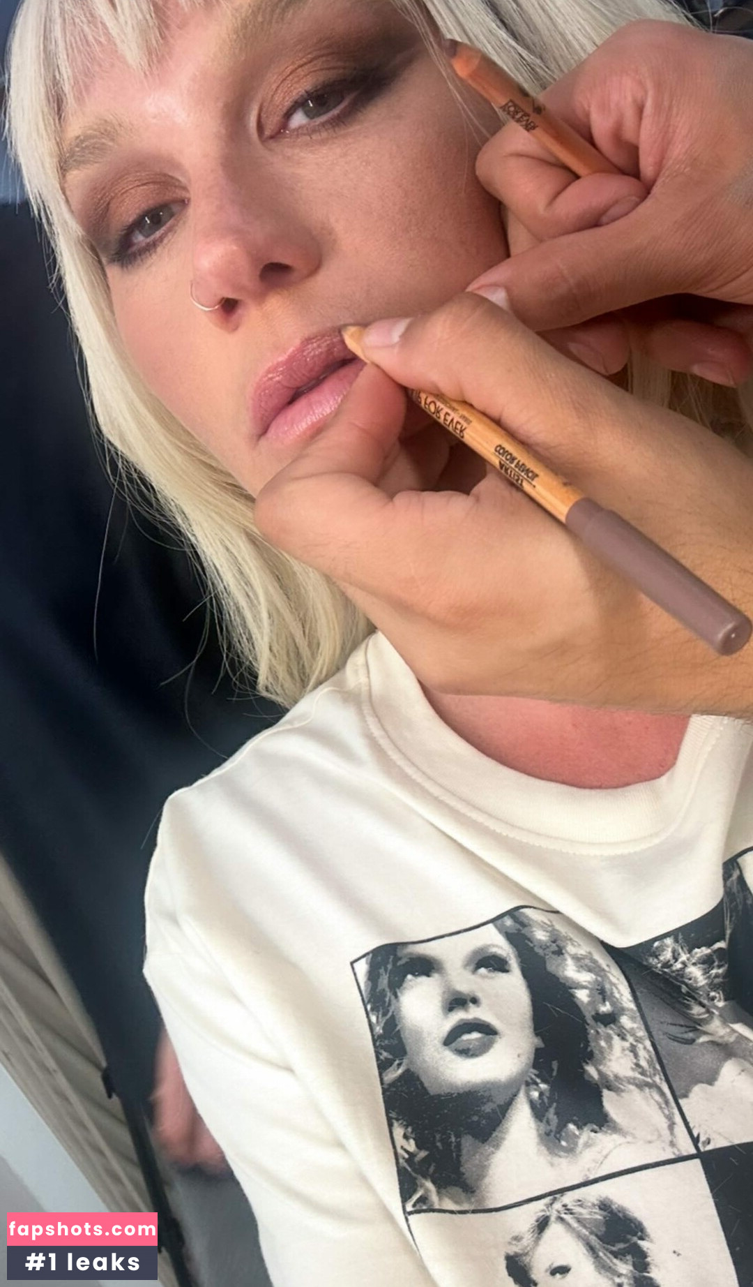 KeshaRose gallery photo #54