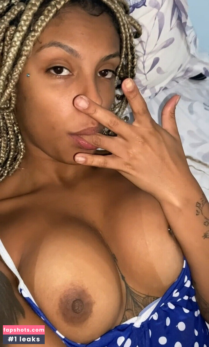 Kesia Lins gallery photo #10