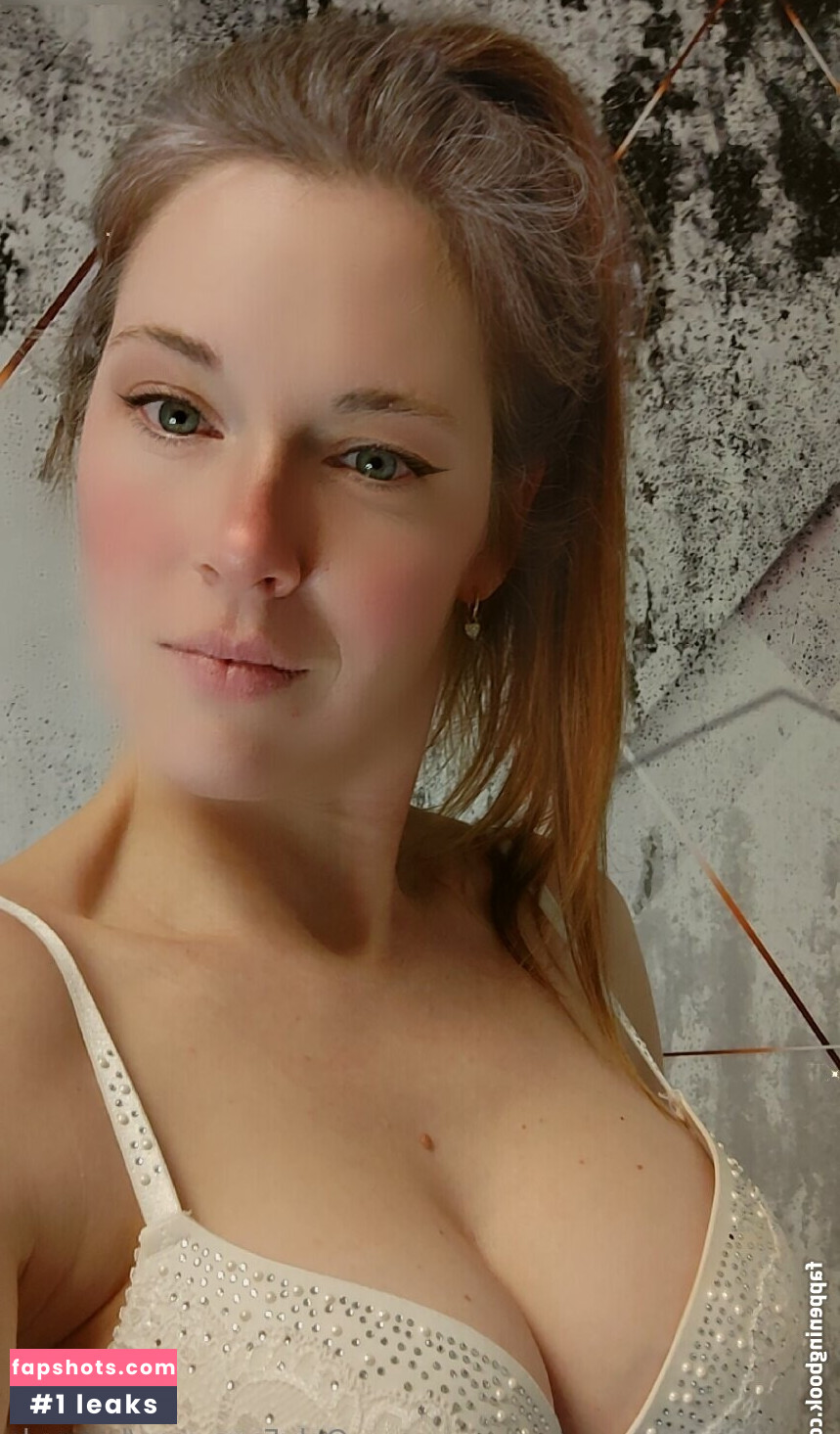 Kessy_K nude babe gallery