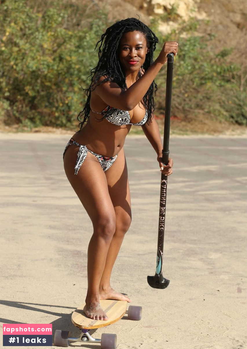 Keyla McNeely gallery photo #13