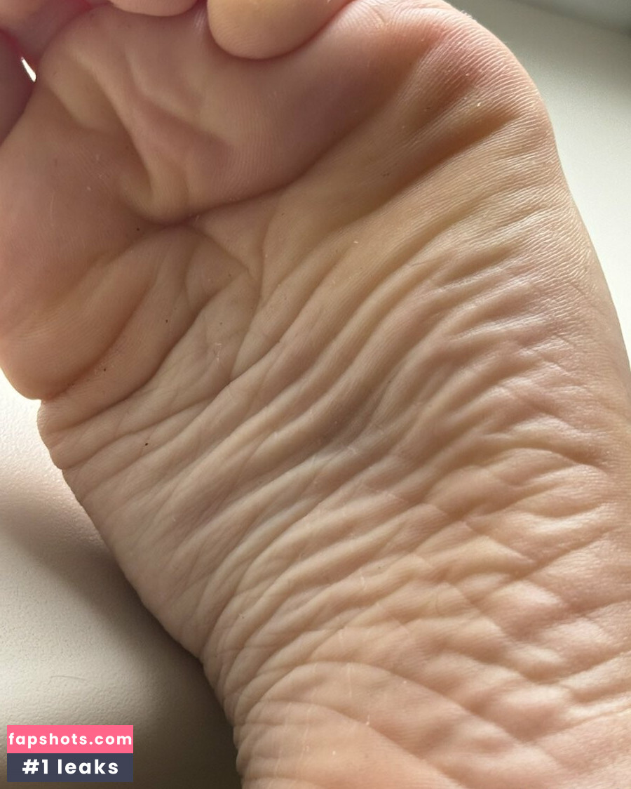 kflexiblefeet Nude Leaks OnlyFans Photos #2 - LeakJerk