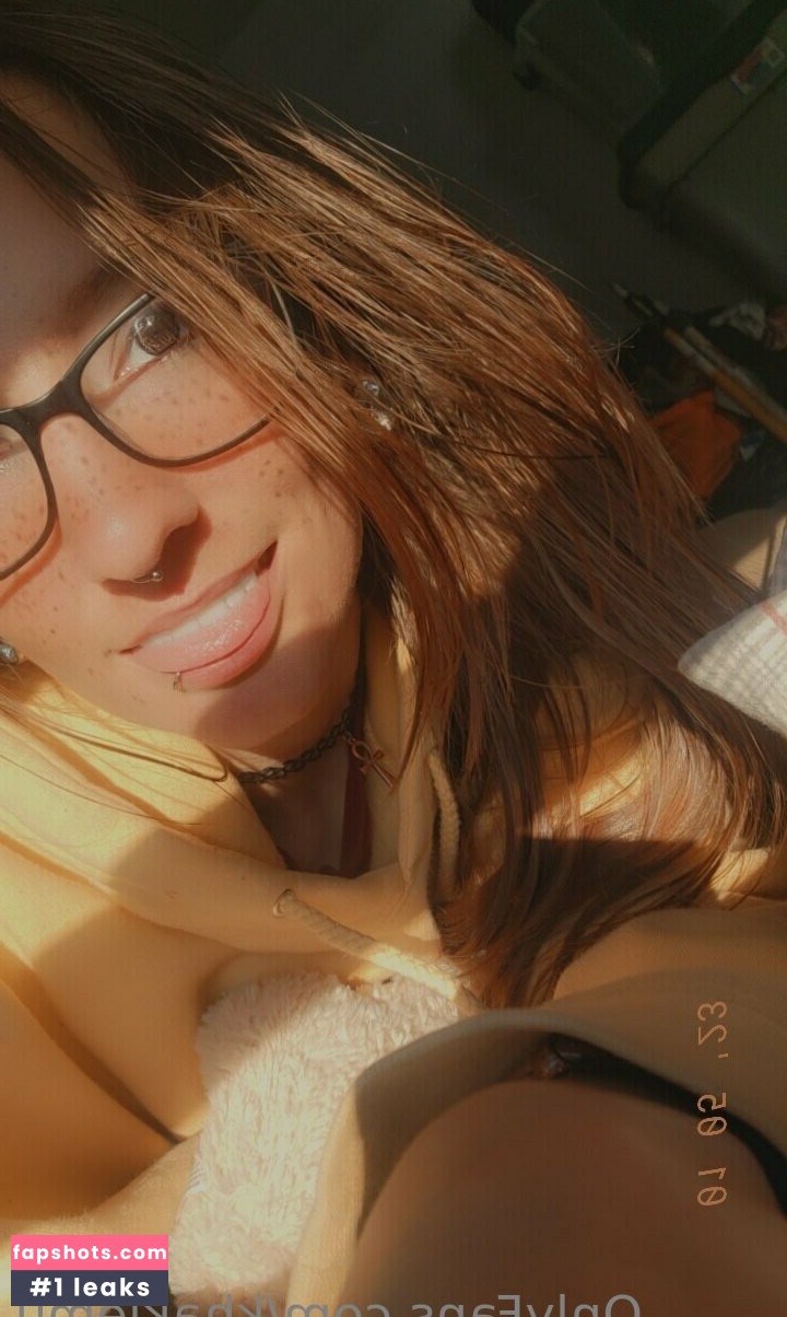 khakiemu gallery photo #31