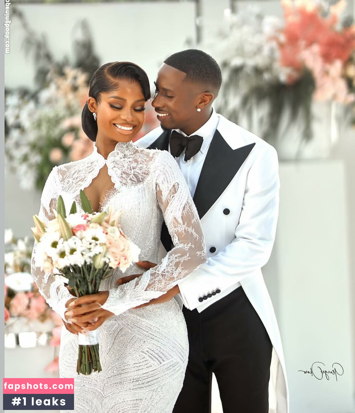 Khanyi Mbau gallery photo #17