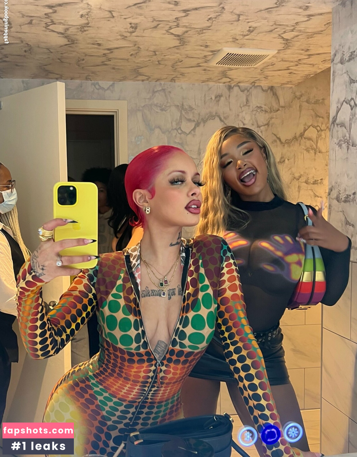 Khleopatre gallery photo #5