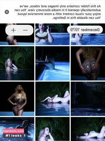 Khloe Kardashian gallery photo #79