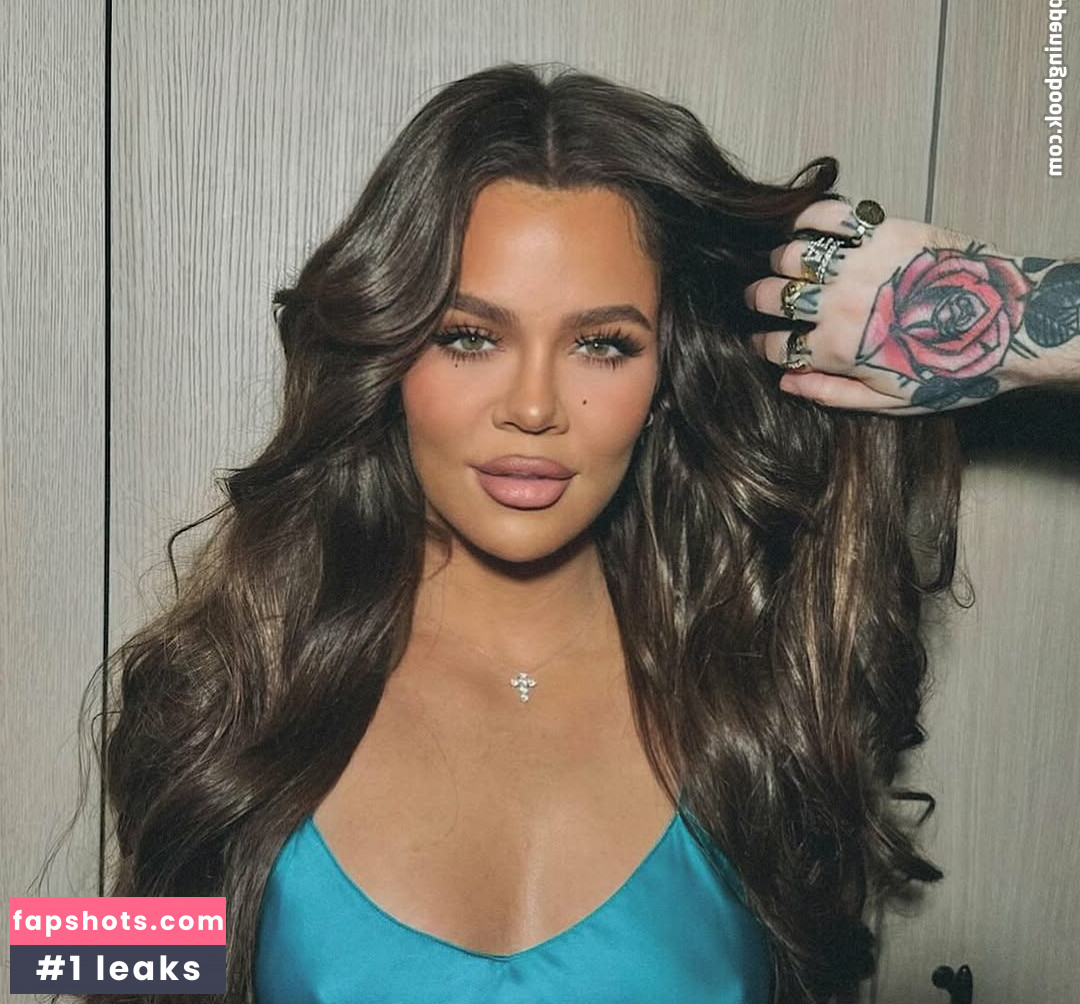Khloe Kardashian gallery photo #81