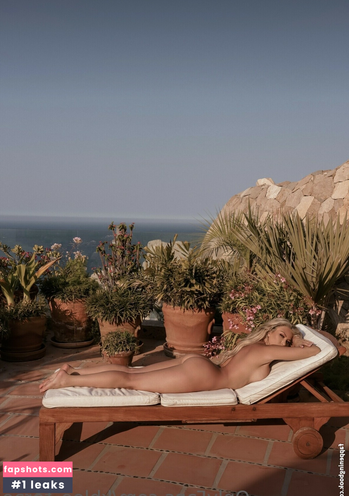 Khloe Terae gallery photo #104