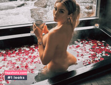 Khloe Terae gallery photo #136