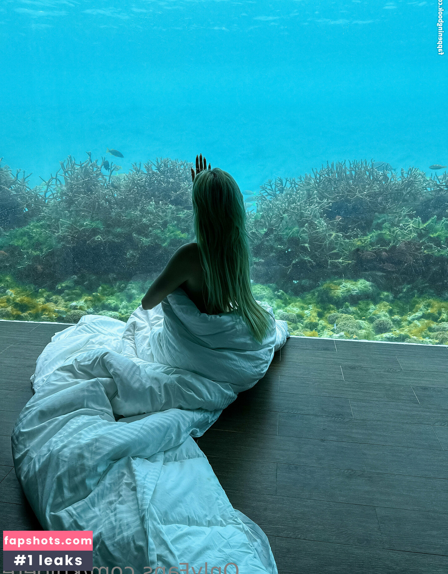 Khloe Terae gallery photo #145