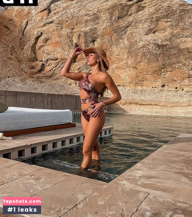 Khloe Terae gallery photo #215