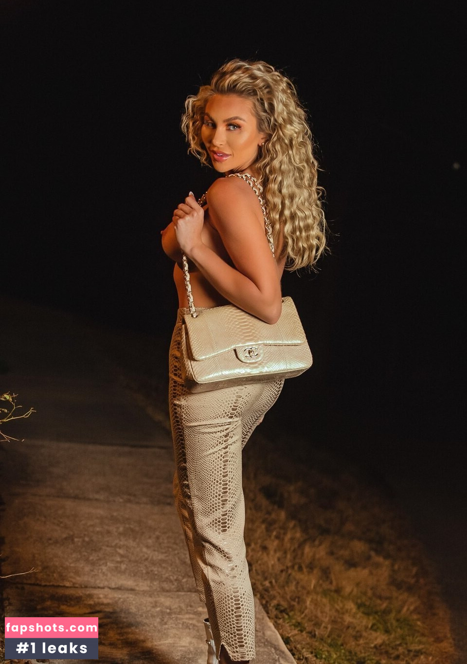 Khloe Terae gallery photo #250