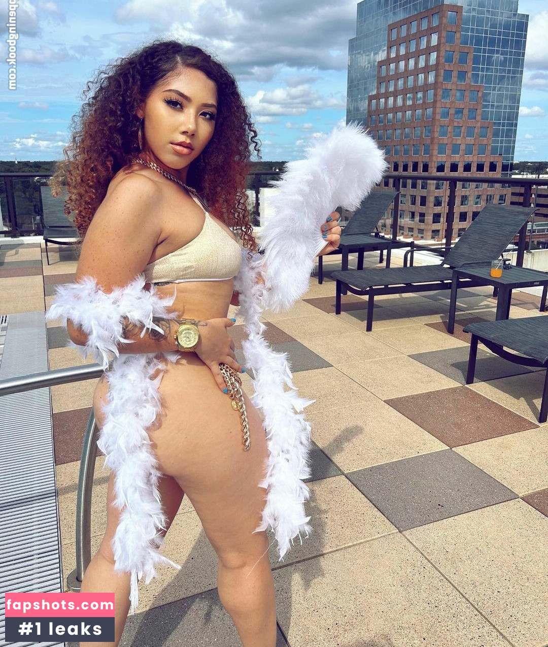 Kiah Dream gallery photo #28