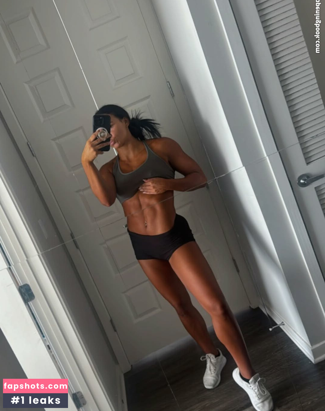 Kiana James Nude Leaks OnlyFans Photos #3 - LeakJerk