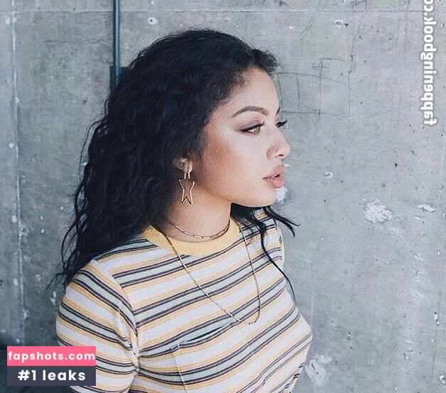 Kiana Ledé gallery photo #55