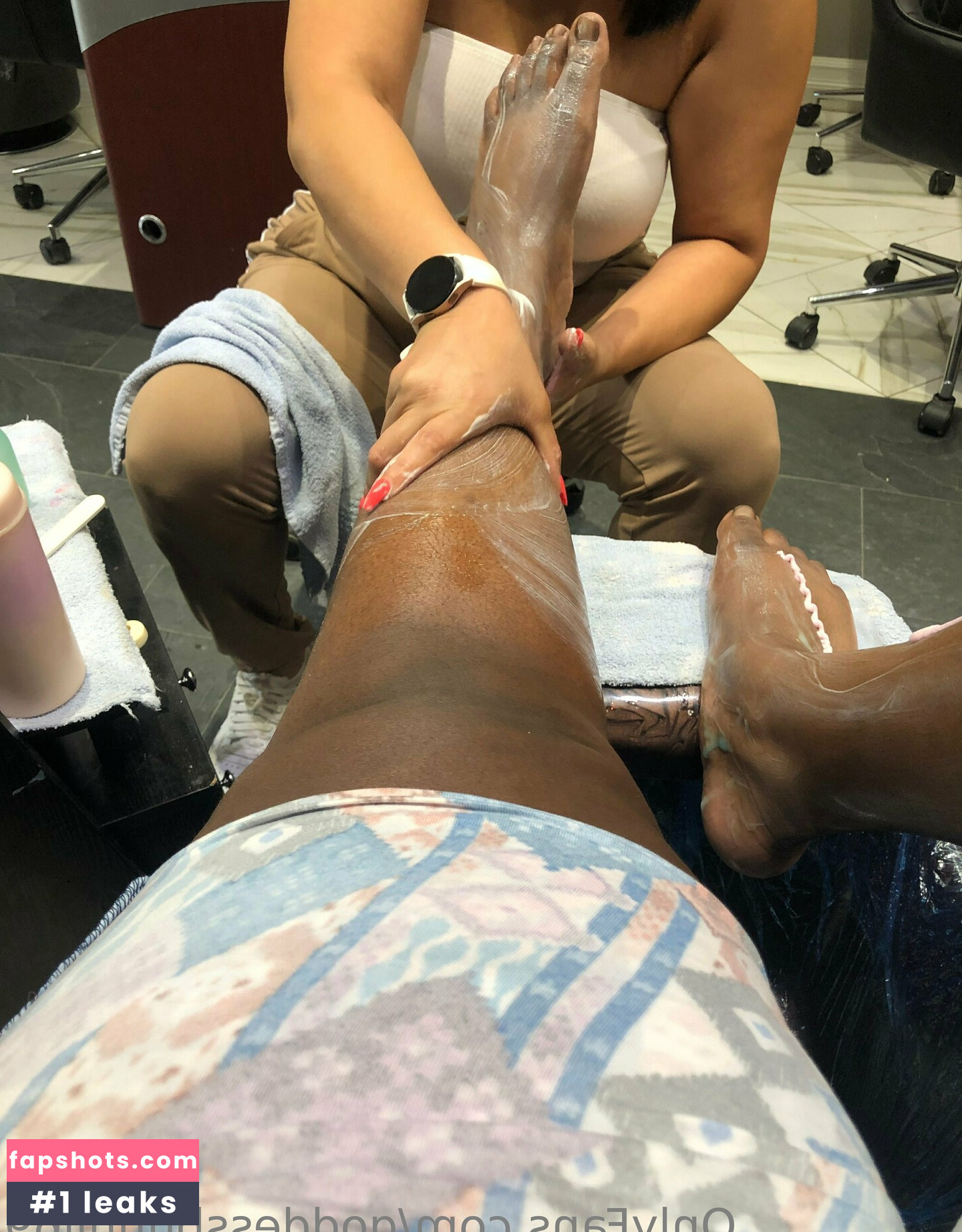 kianakakez gallery photo #8